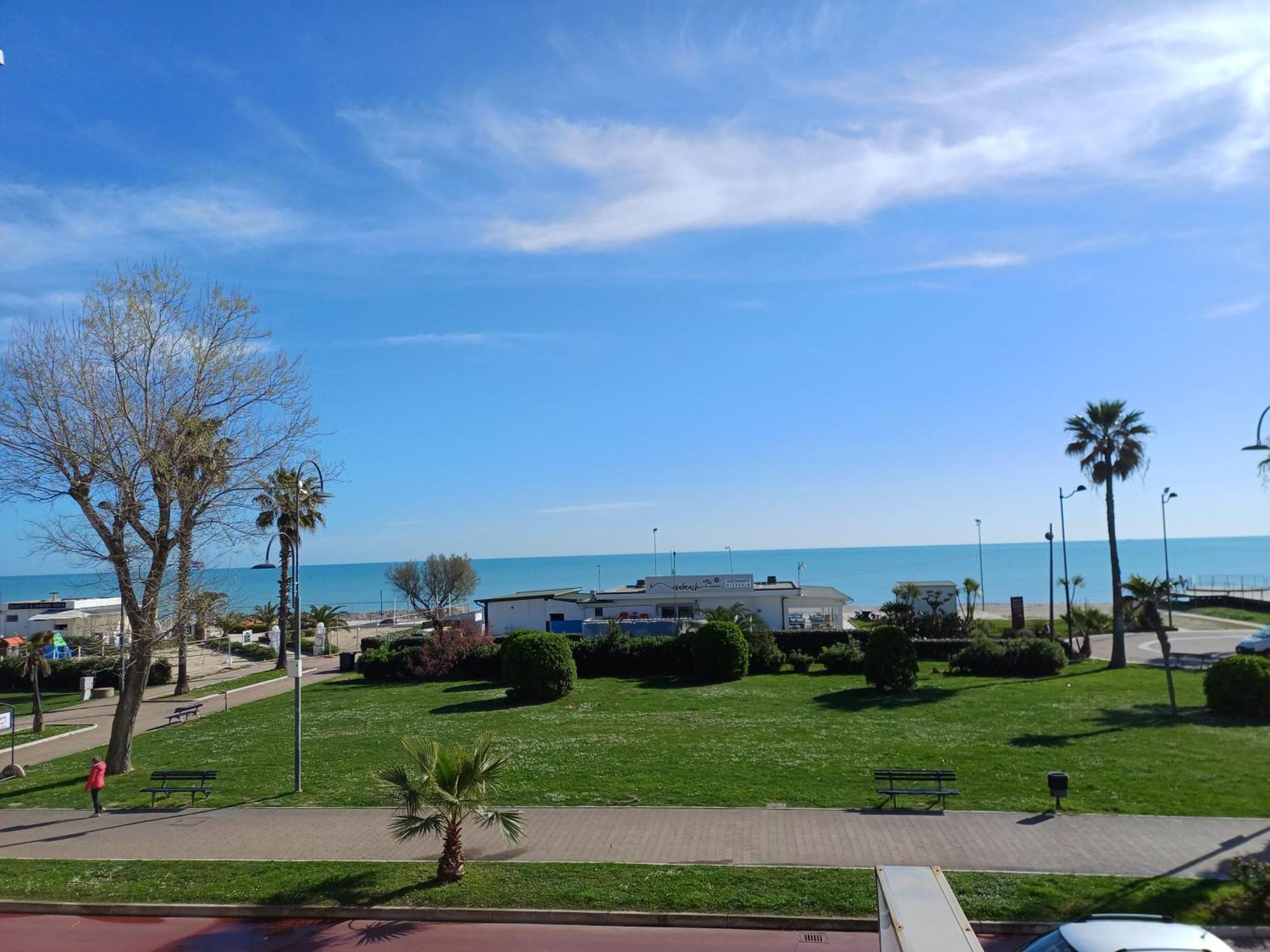 Hotel Promenade Porto Sant'Elpidio Exterior photo